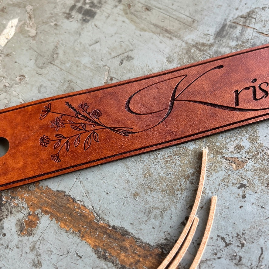 Leather Name Bookmark – Hand-Drawn Wildflowers Personalized Gift