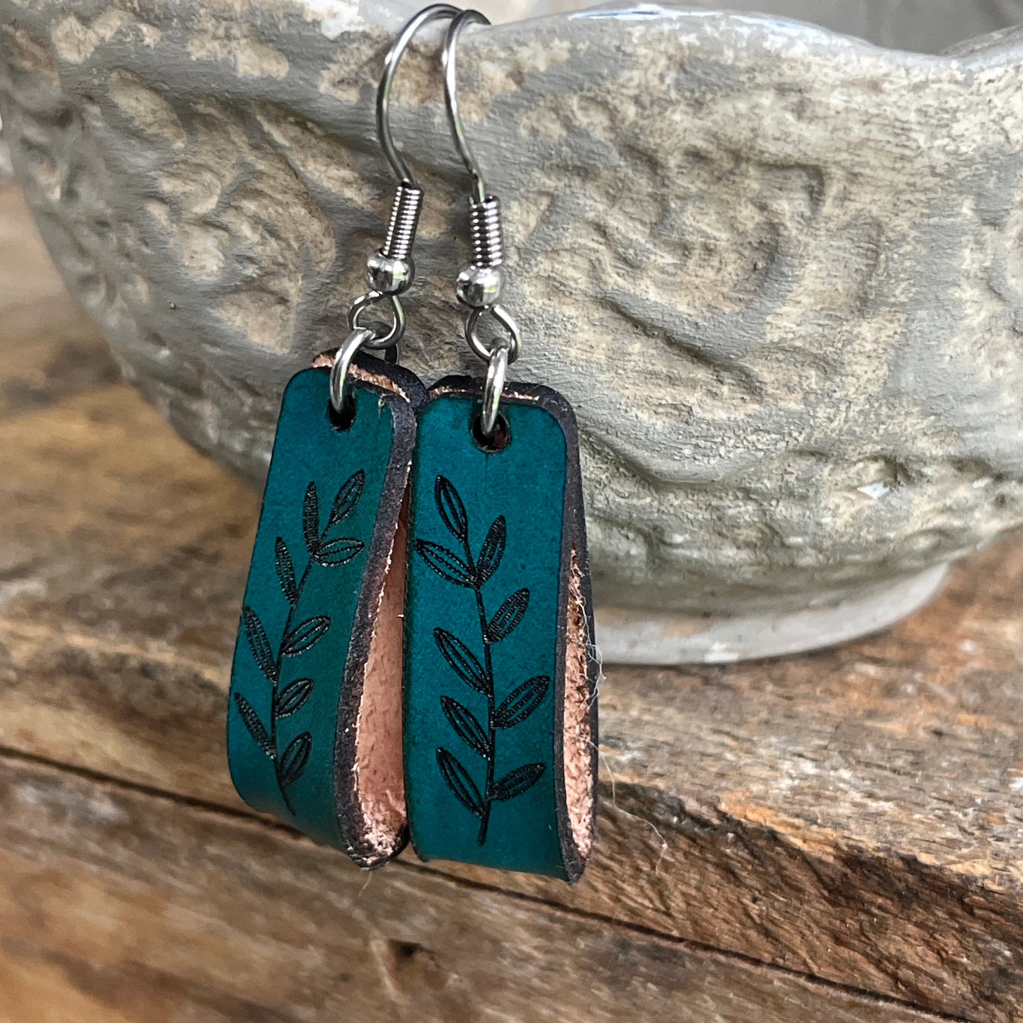 Boho Turquoise Leather Engraved Earrings with Leaf Design, Modern Loop Earrings