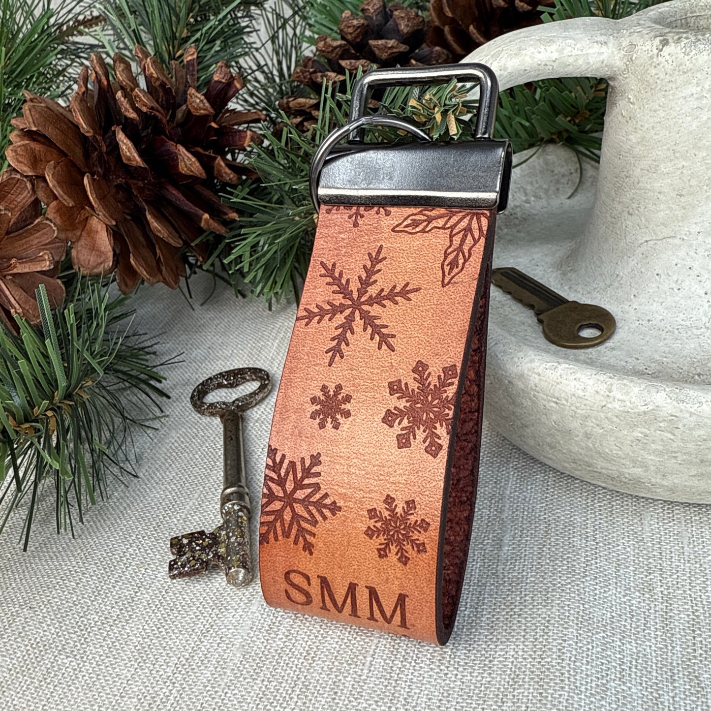 Personalized Leather Snowflake Keyfob with Initials – Custom Genuine Leather Keychain