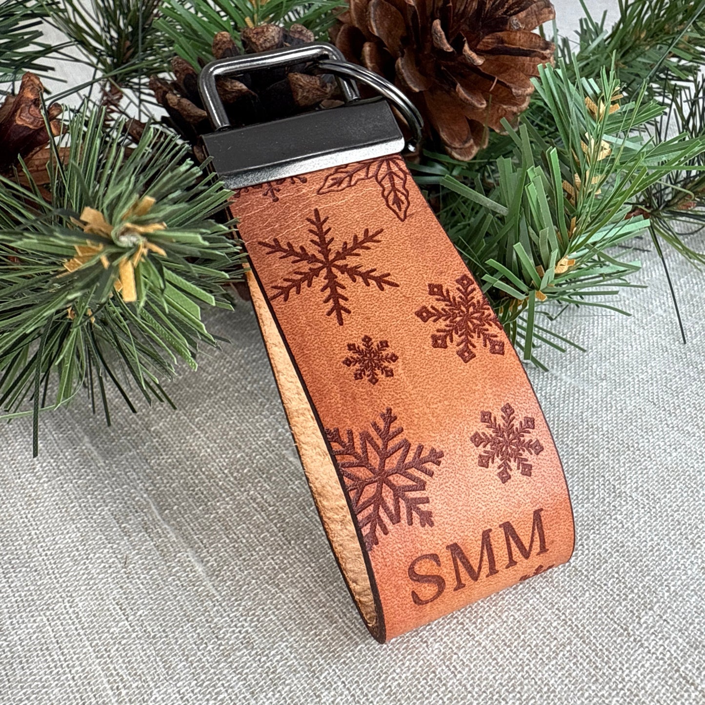 Personalized Leather Snowflake Keyfob with Initials – Custom Genuine Leather Keychain