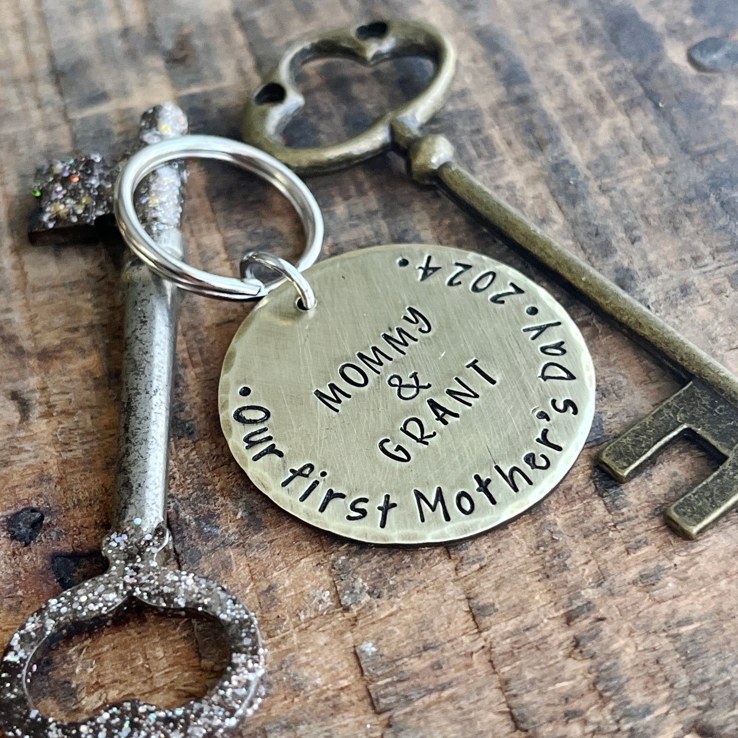 1st Mothers Day Gift, Personalized Mom Keychain, Mothers Day Gifts from Daughter, Son, Baby