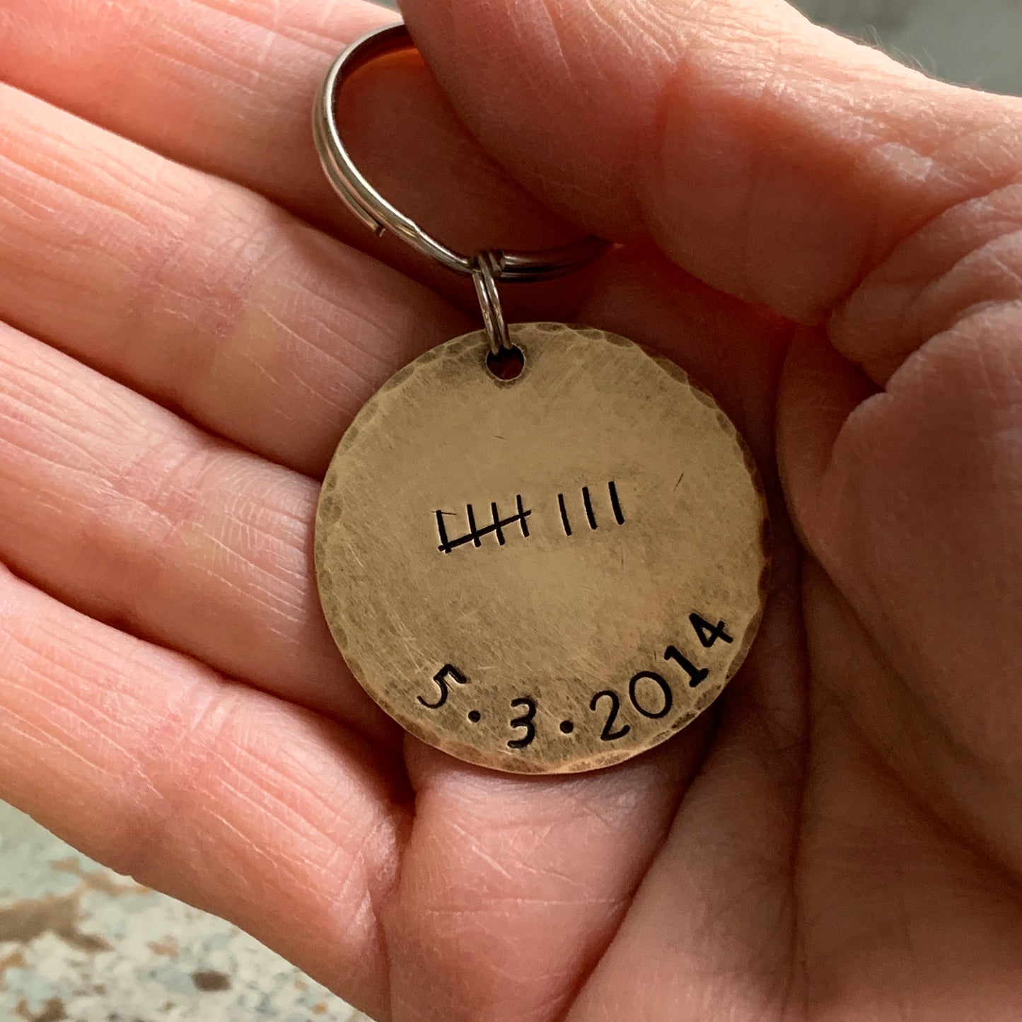Tally Marks Keychain Gift, Wedding Anniversary Personalized Keychain, Custom Date Keychain